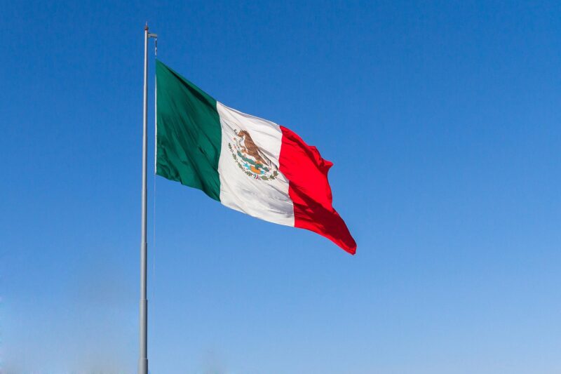Felicidades a Nuestros Hermanos Mexicanos