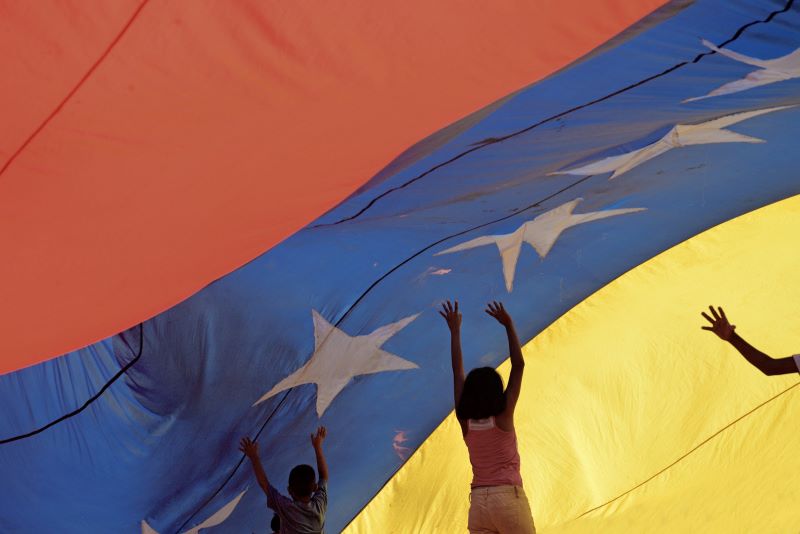 Proceso de Reinscripción para el Estatus de Protección Temporal para Venezuela